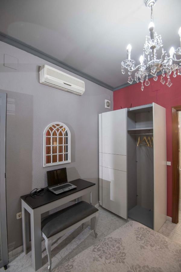 Apartamento Romabel Almagro Ngoại thất bức ảnh
